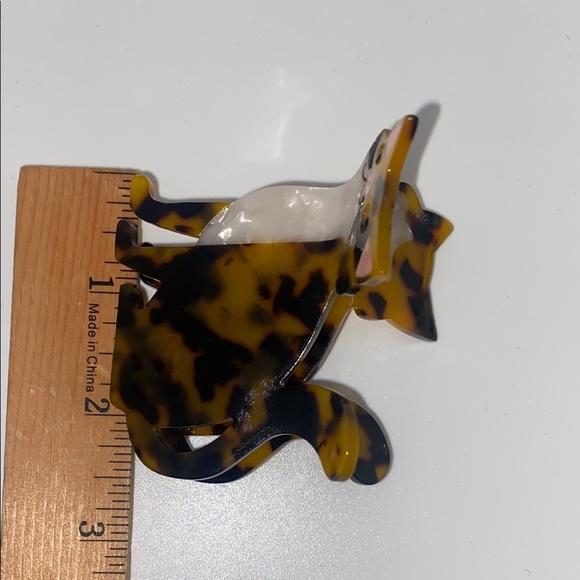 Tortoise Shell Kitty Cat Hair Clip - Picture 11 of 11